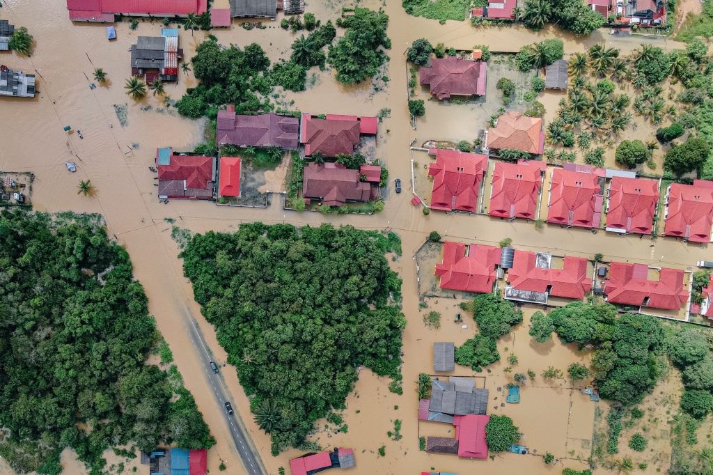 houses submerged in flood