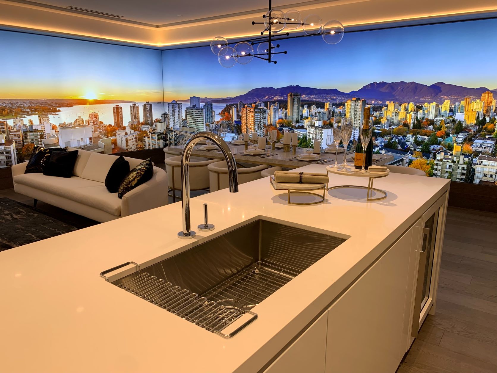a photo of a kitchen island