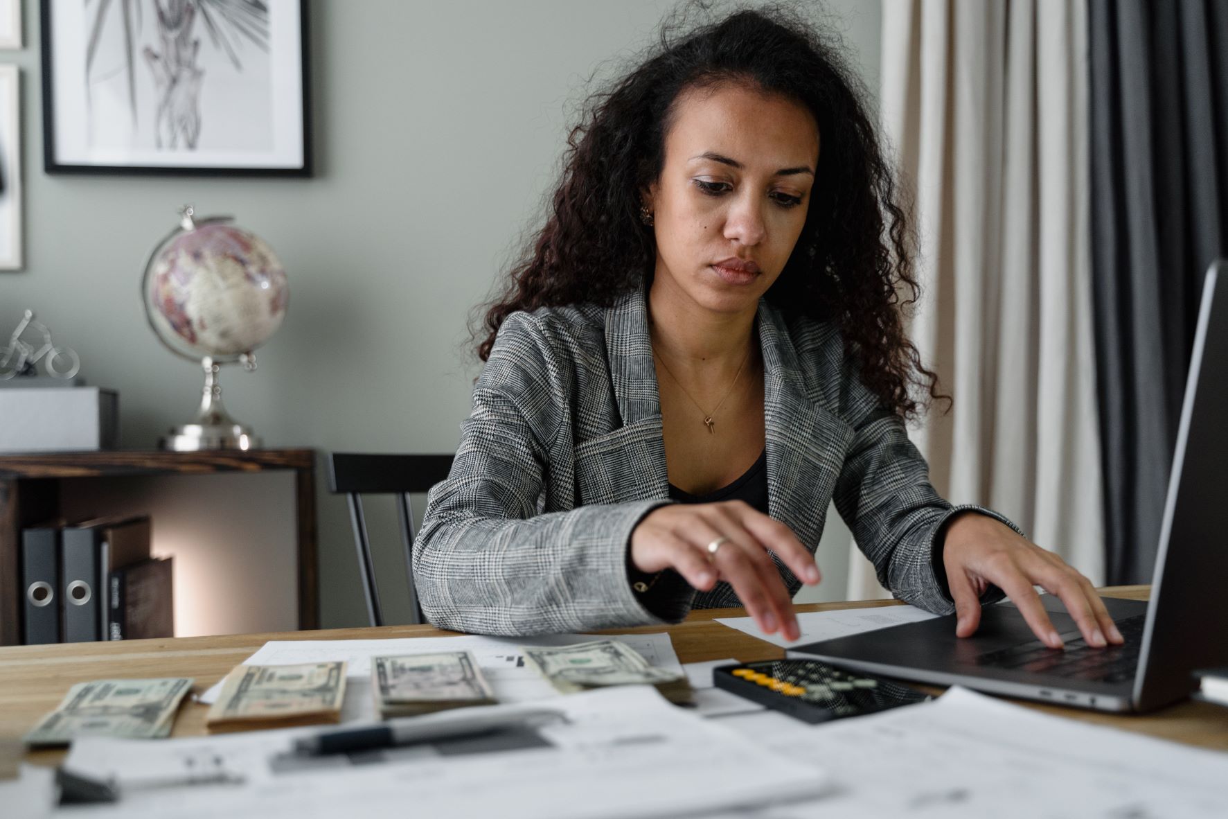 Avoiding Bankruptcy While Building A Small Business